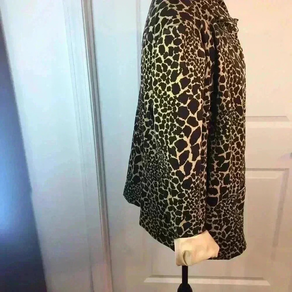 Susan Graver Women’s XL Leopard Print Jacket Button Front Brown Tan and Black - Picture 3 of 6